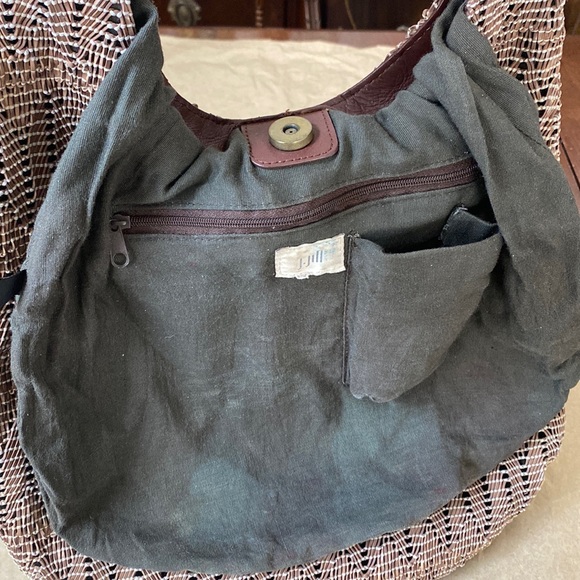 14:06 - J Jill Raffia Hobo - Picture 10 of 16